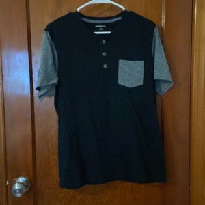 Black and gray baseball tee